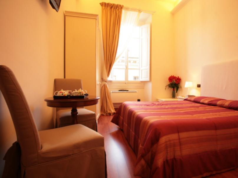 B&B Magnifico Messere Φλωρεντία Εξωτερικό φωτογραφία
