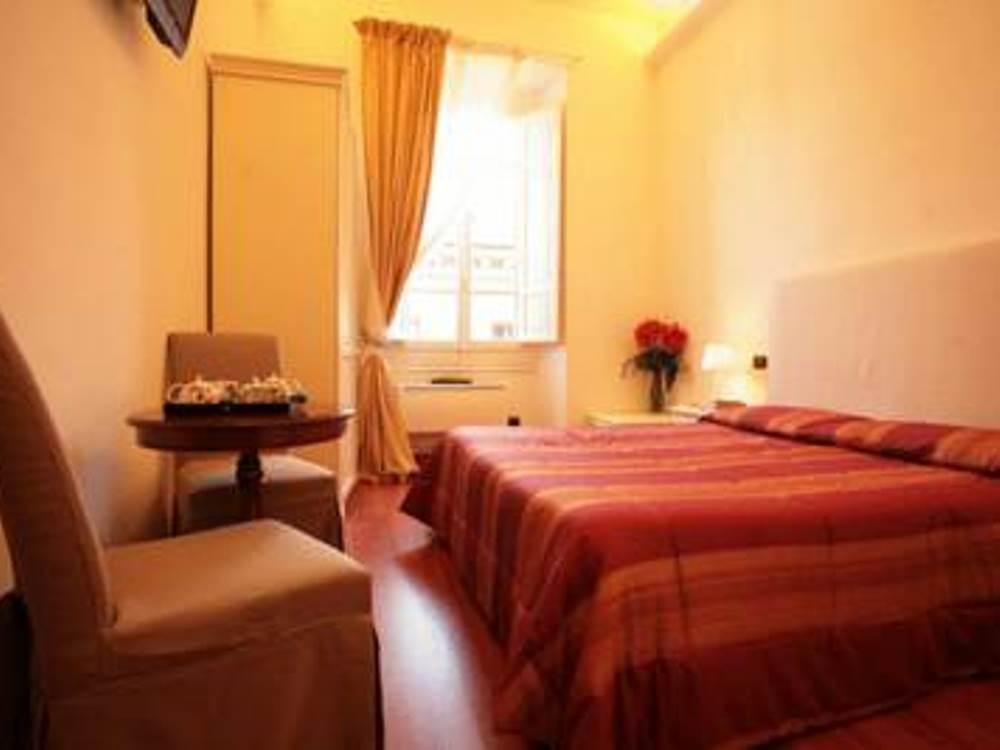 B&B Magnifico Messere Φλωρεντία Εξωτερικό φωτογραφία