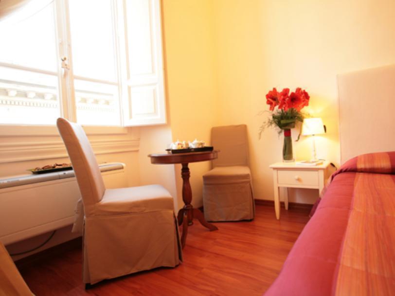 B&B Magnifico Messere Φλωρεντία Εξωτερικό φωτογραφία